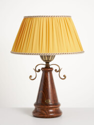 Фото Настольная лампа