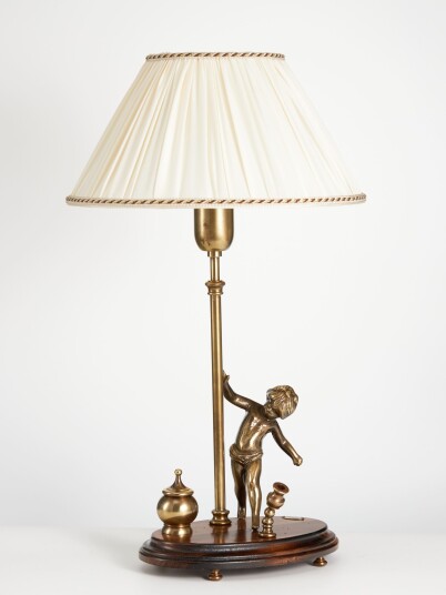 Фото Настольная лампа