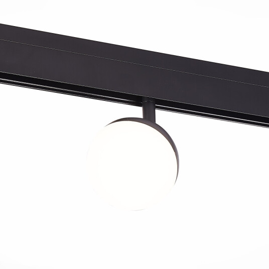 Фото ST358.436.07 Магнитный трековый светильник Черный LED 1*7W 3000K 520Lm Ra>80 120° IP20 L120xW90xH192 SKYLINE 48